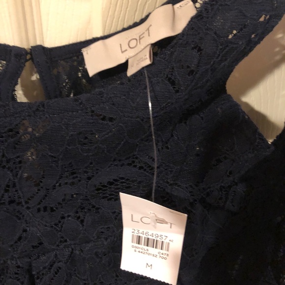 NWT Ann Taylor Loft top - Picture 2 of 3